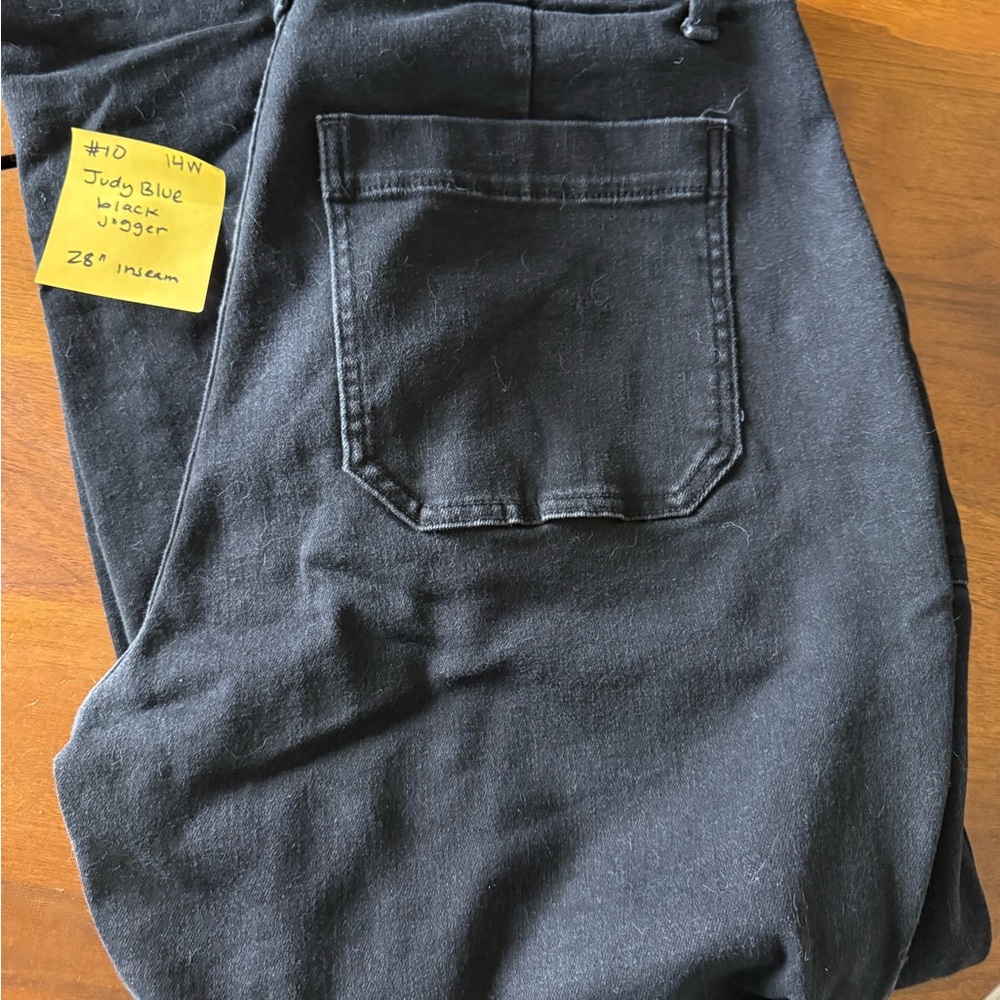 Judy Blue Black Jogger Jeans Size 14W